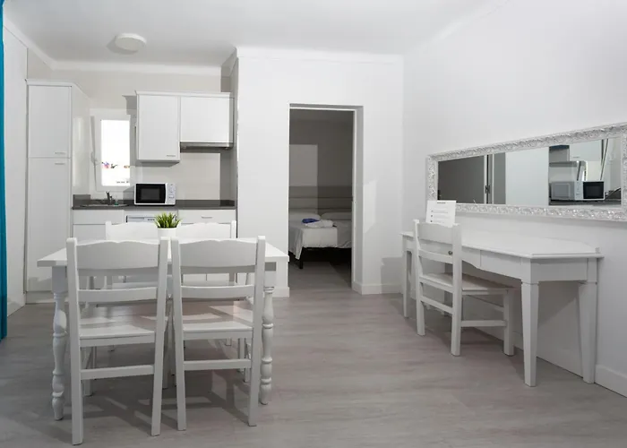 Ferrera Suites